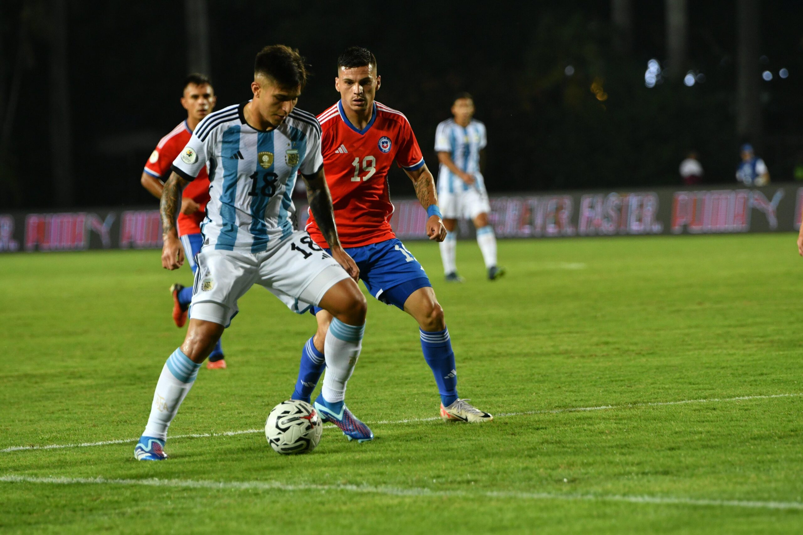 Santiago Castro in azione contro il Cile