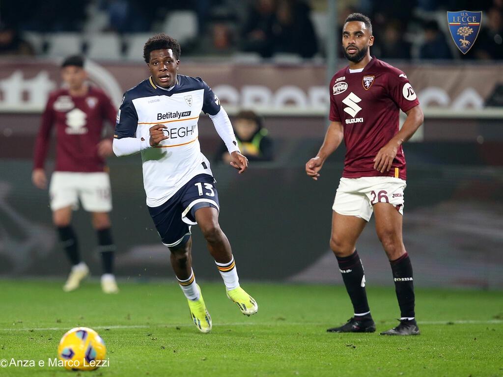 Patrick Dorgu in azione contro il Torino