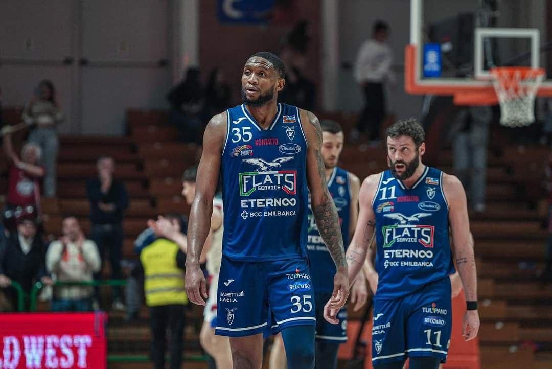 Fortitudo - Crediti : Mauro Donati - Fortitudo Flats Service Bologna - Profilo Facebook