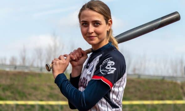 Luna Olvieti, Blue Girls Softball