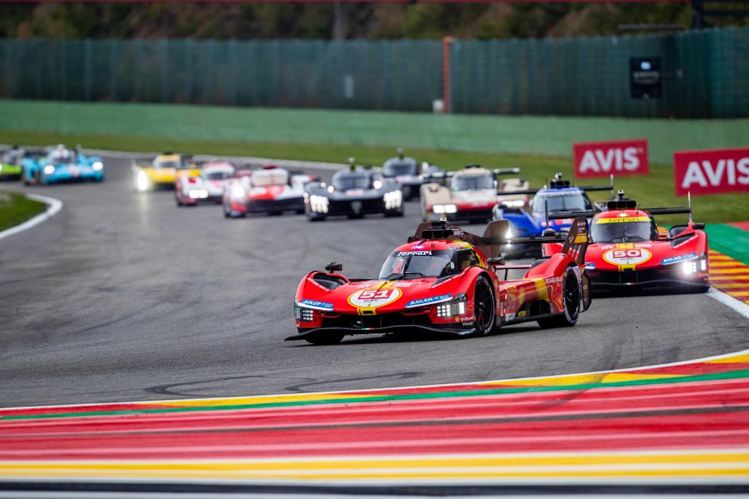 Le fasi iniziali della 6 Ore di Spa 2023, con le Ferrari in testa (© FIA WEC)