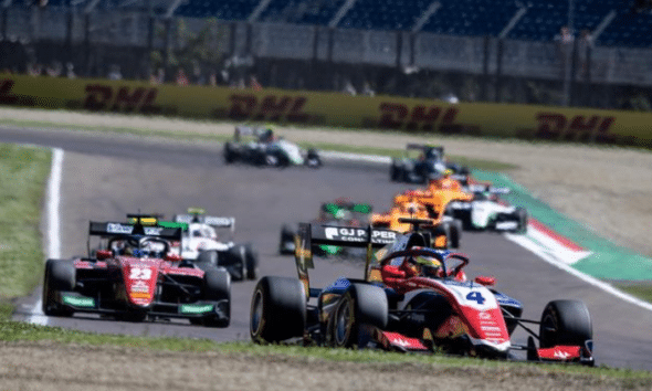 Leonardo Fornaroli in azione durante il weekend di Imola 2024