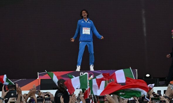 Gianmarco Tamberi sul podio