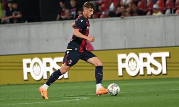 Riccardo Stivanello con la maglia del Bologna