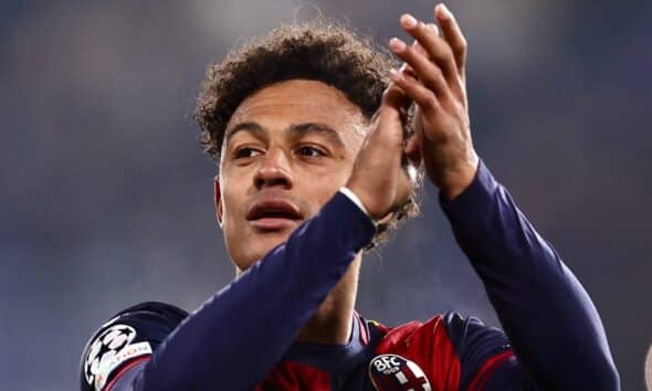 Dan Ndoye al termine di Bologna-Borussia Dortmund (©Bologna FC 1909)