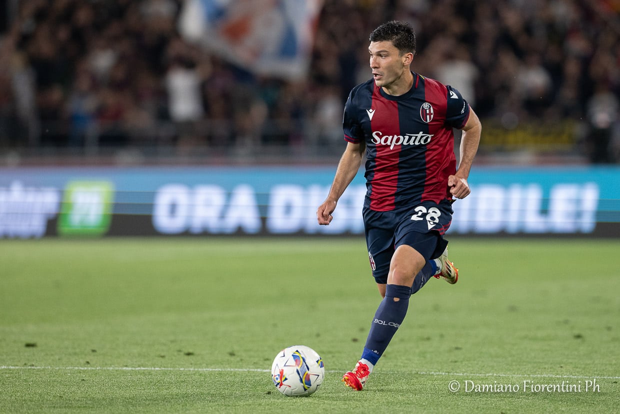 Nicolò Cambiaghi in azione in Bologna-Juventus (©Damiano Fiorentini)