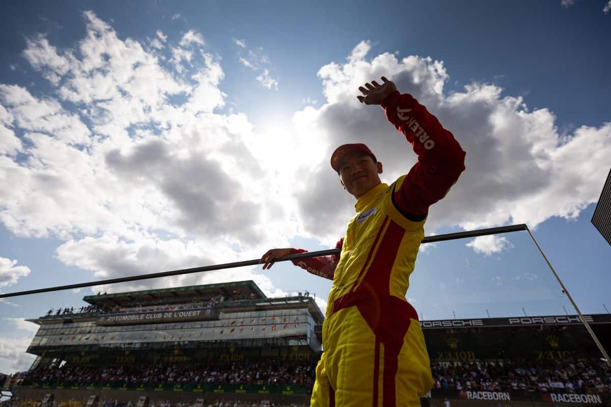 Yifei Ye festeggia la vittoria a Le Mans 2025 (© DPPI - ACO)