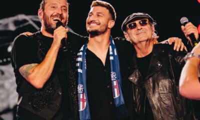 Riccardo Orsolini ospite al concerto di Cesare Cremonini con Luca Carboni (© cesarecremonini via Instagram )