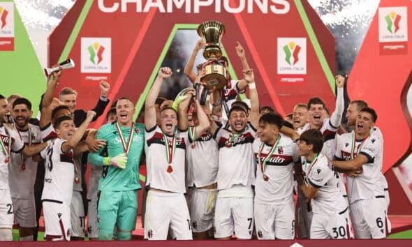 Il Bologna Fc 1909 festeggia la vittoria della Coppa Italia (©Bologna FC 1909)