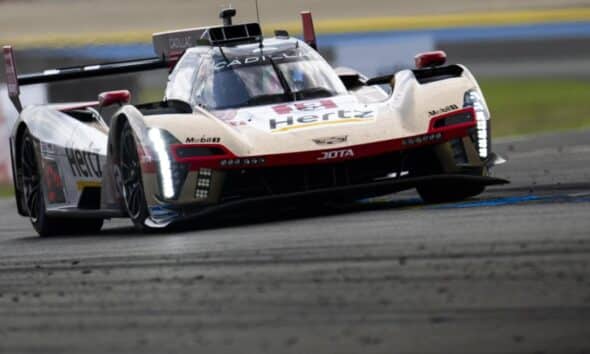 La Cadillac-Dallara #12 di Alex Lynn che ha conquistato l'Hyperpole della 24 Ore di le Mans 2025 (© DPPI - ACO)