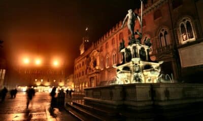 Piazza Maggiore, Bologna