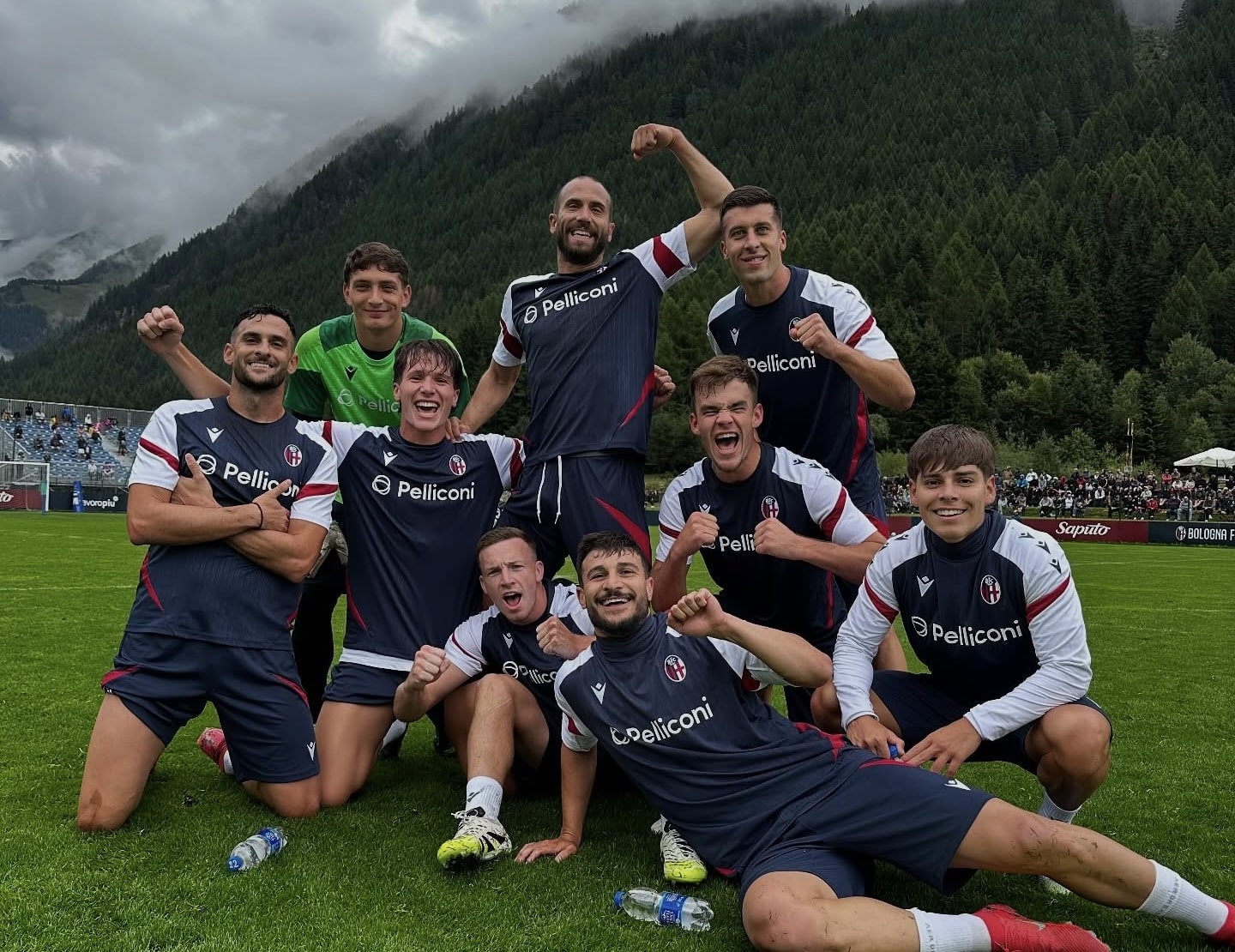 I ragazzi del Bologna in ritiro a Valles (© Bologna FC 1909)