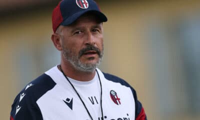 Vincenzo Italiano al via del primo allenamento alla seconda stagione al Bologna - Vincenzo Italiano al via del primo allenamento della sua seconda stagione al Bologna (© Bologna FC 1909)