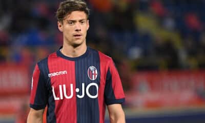 Gabriele Corbo con la maglia del Bologna (© Bologna FC)