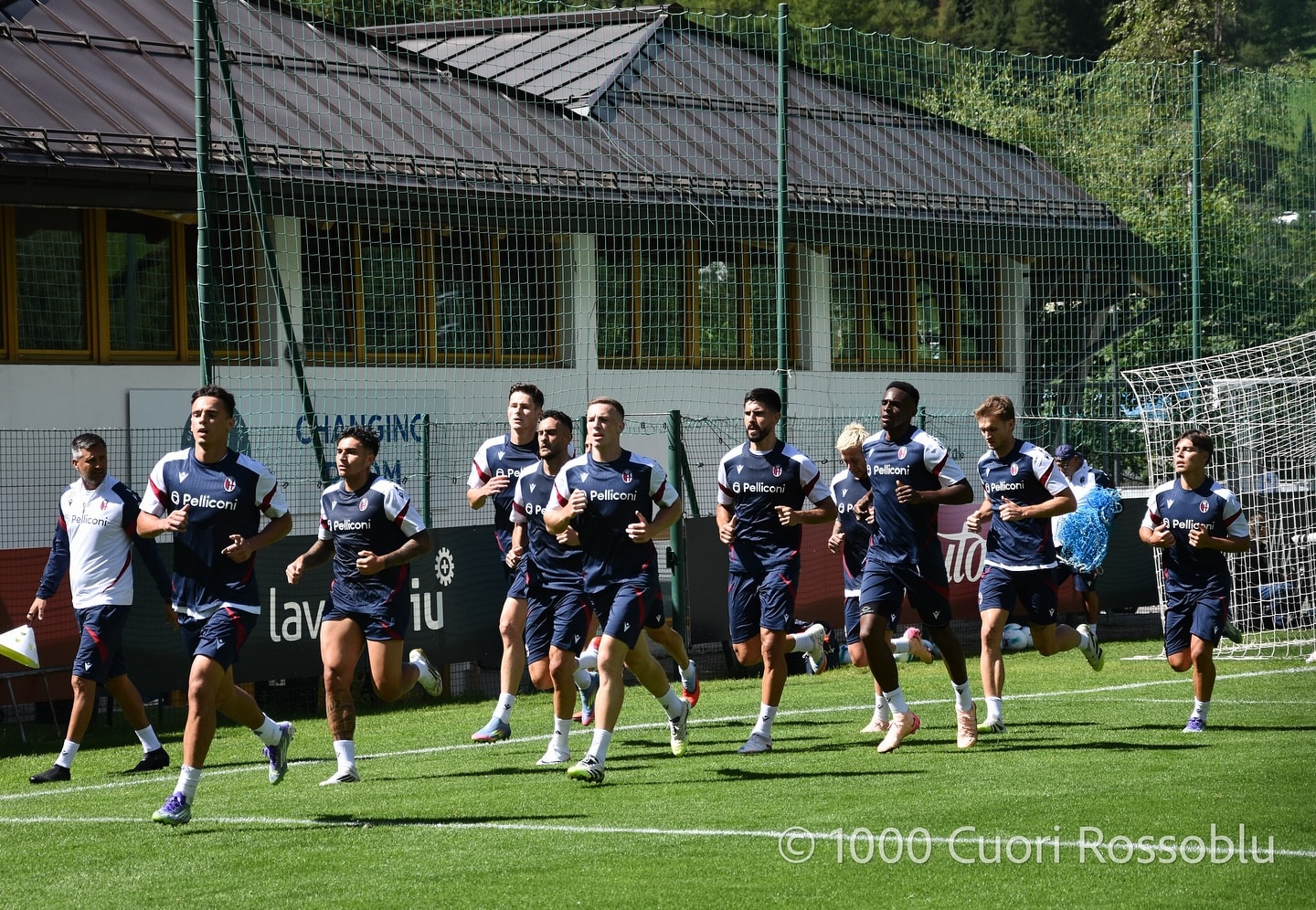 Radio Valles - Il programma di oggi 23 luglio (©Ilaria Matteuzzi 1000 Cuori Rossoblù)