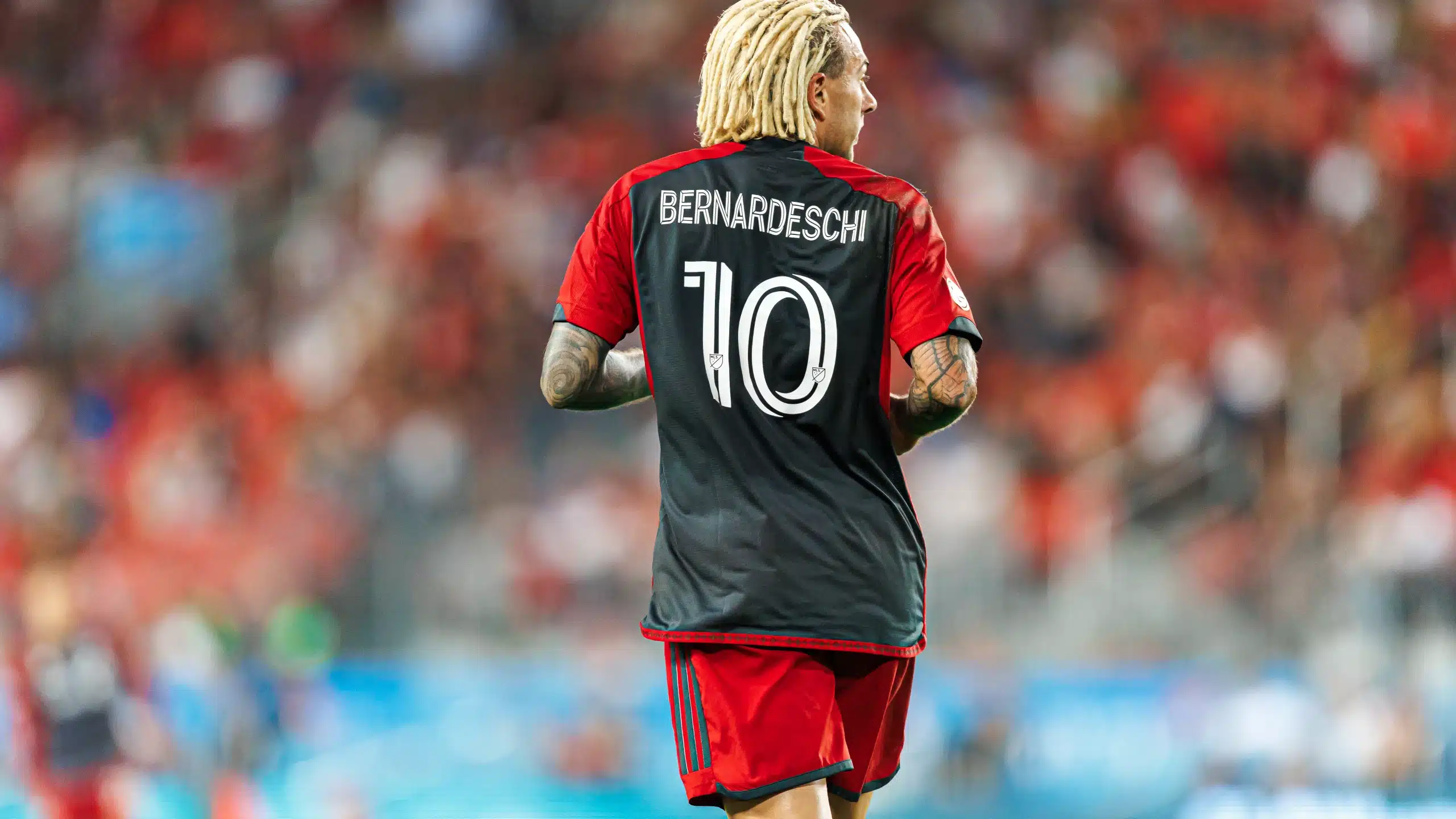 Federico Bernardeschi con la maglia del Toronto FC, calciomercato Bologna