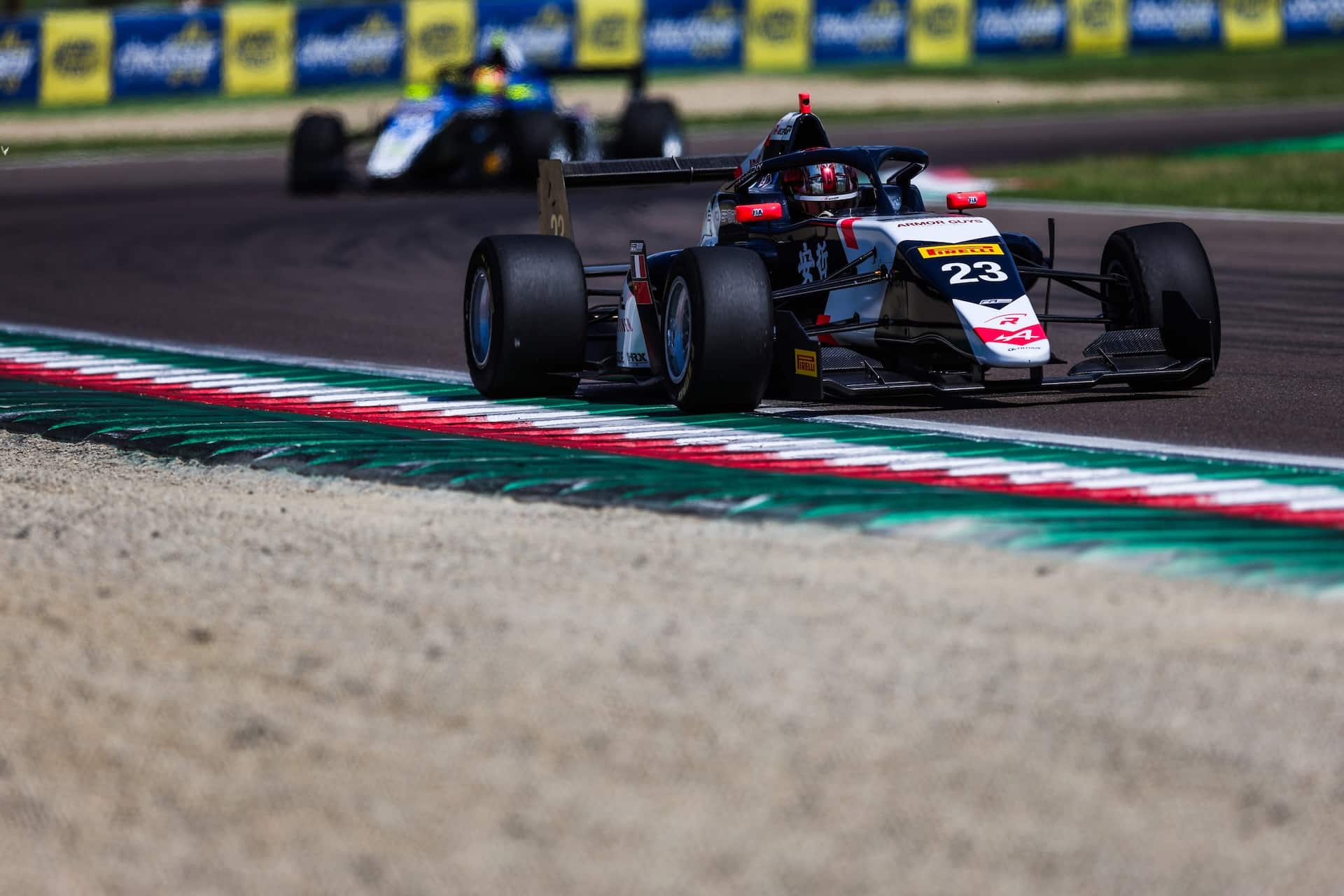 Enzo Deligny in pista a Imola