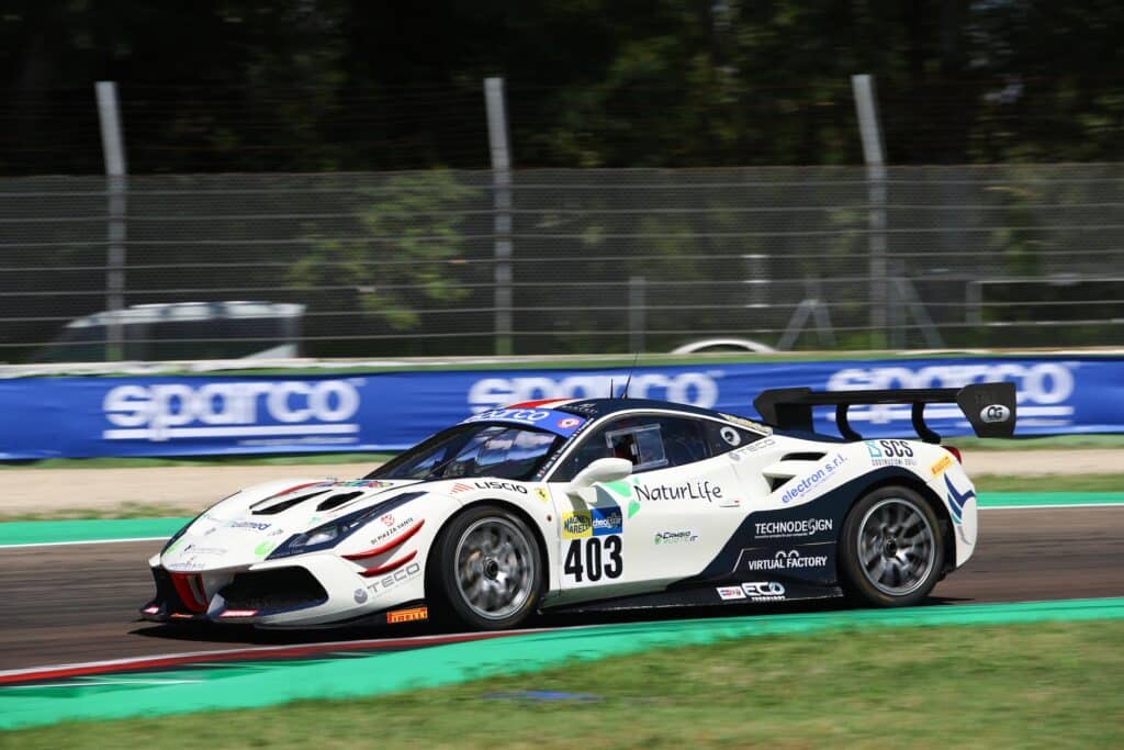 La Ferrari 488 Challenge #403 di Bontempelli, Di Fabio e Postiglione