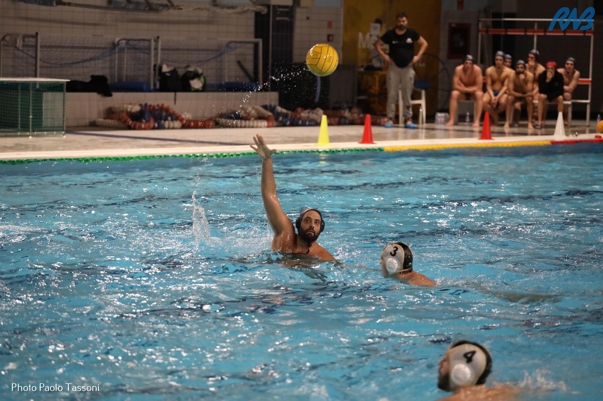 Marco Moscardino saluta la Rari Nantes (©Paolo Tassoni)