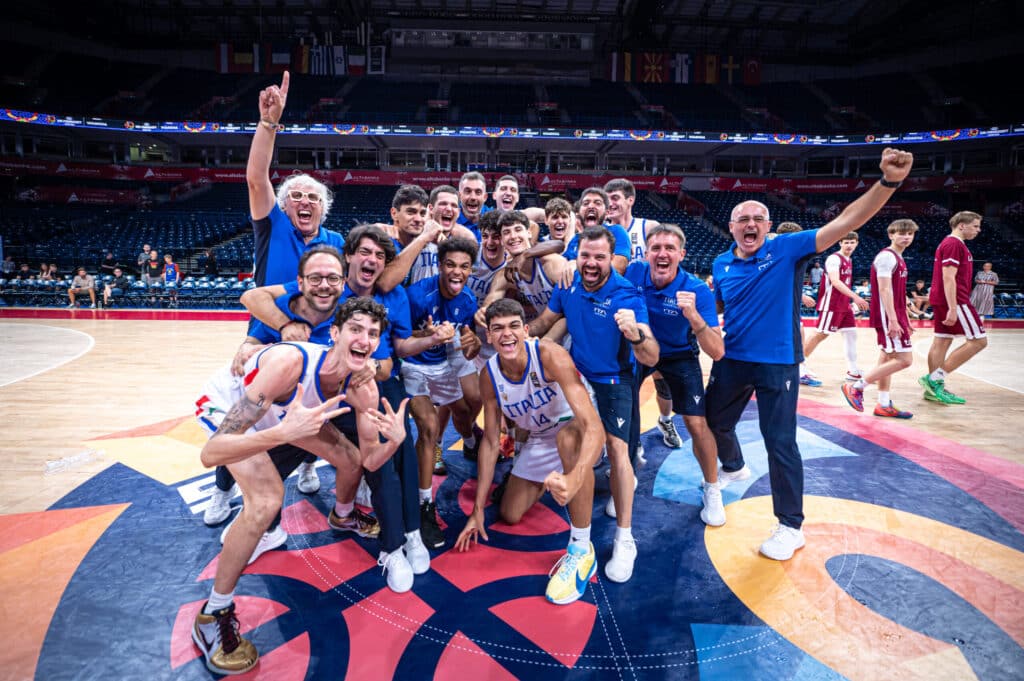 Italia U-18 Bronzo (©Italbasket)