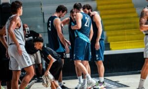 La Fortitudo durante il torneo Maggiò a Caserta (©Fortitudo Pallacanestro)