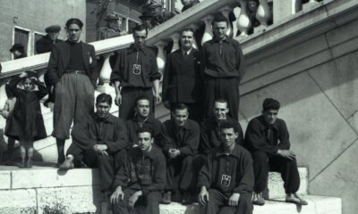 Virtus Pallacanestro Sesta puntata. Virtus in trasferta Venezia negli anni '30. Il primo in alto a sinistra è Vittorio Ugolini