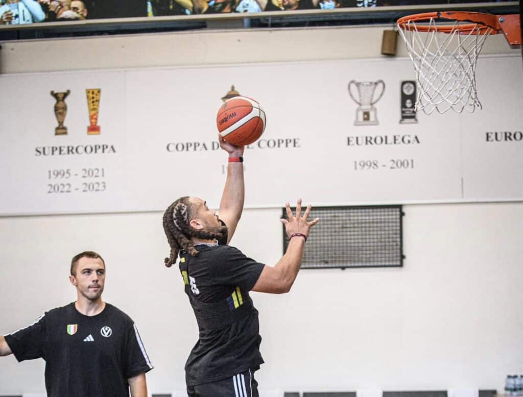 Edwards (©Virtus Pallacanestro)