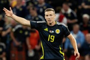 Lewis Ferguson con la nazionale scozzese  (© Scotland National Football Team)