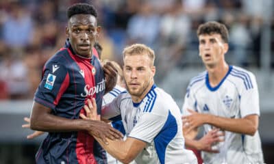 Jhon Lucumi durante Bologna-Como (1-0)