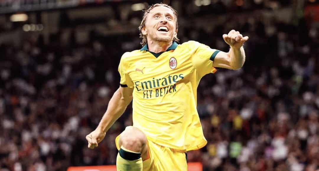 Luka Modric esulta dopo il gol in Milan-Bologna (©AC Milan)