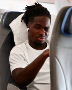 Jonathan Rowe sul volo per Birmingham per Aston Villa-Bologna (©Bologna FC 1909)