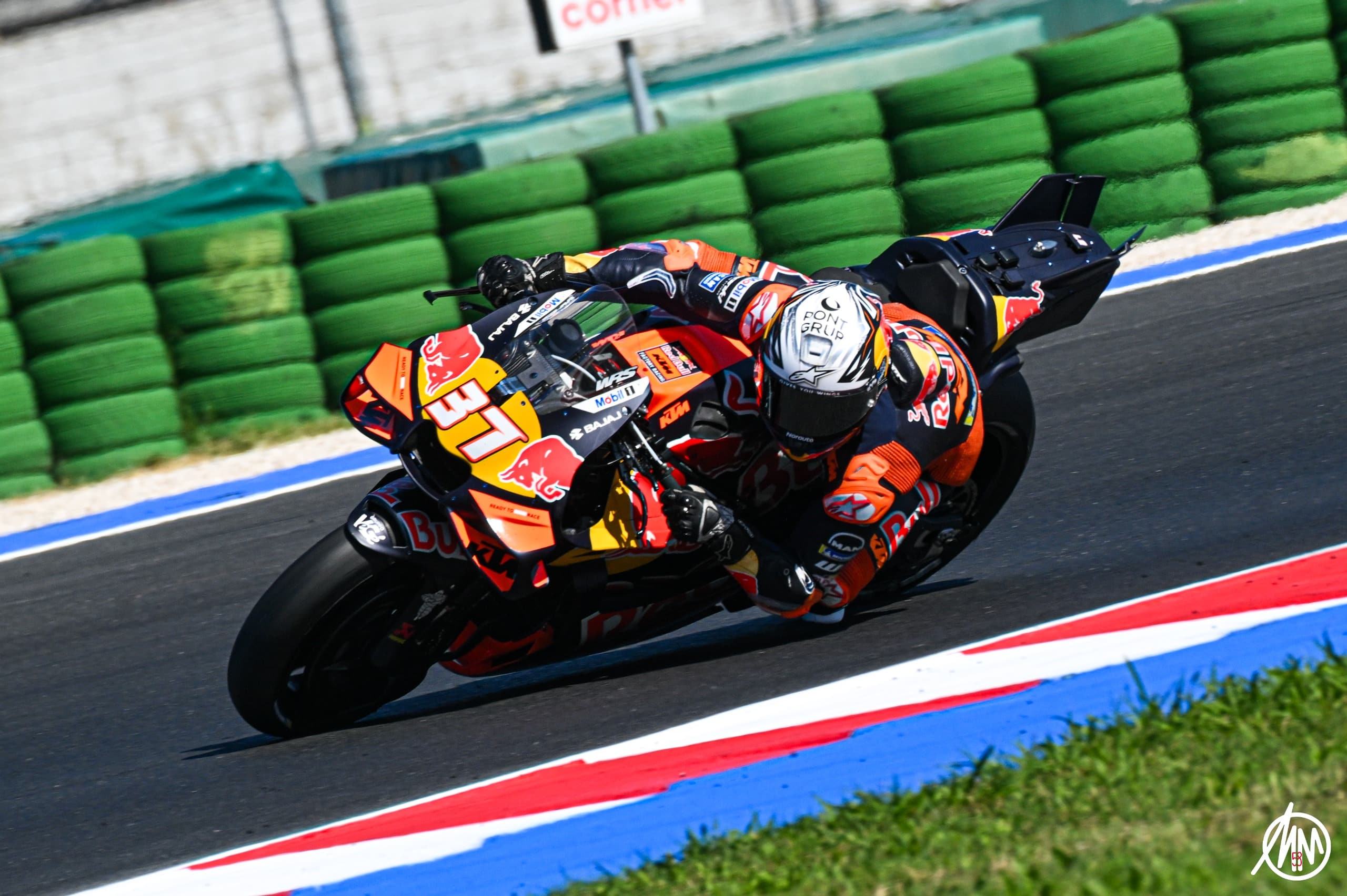 Pedro Acosta nei test MotoGP di Misano 2025 (© Marco Montrone)