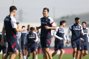 Nicolò Casale torna in gruppo dopo l'infortunio (© Bologna FC 1909)