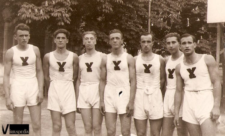 Virtus Pallacanestro Decima puntata. La Virtus 1936/37: Marinelli, Vannini, Rossetti, Pirazzoli, Valvola, x, Paganelli