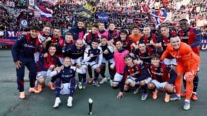 Il Bologna festeggia la vittoria contro il Pisa (© Bologna FC 1909)