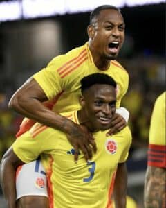 Jhon Lucumí dopo il gol in Messico-Colombia (© Bologna FC)