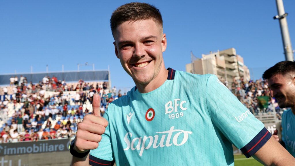 Emil Holm (© Bologna FC 1909) Svezia