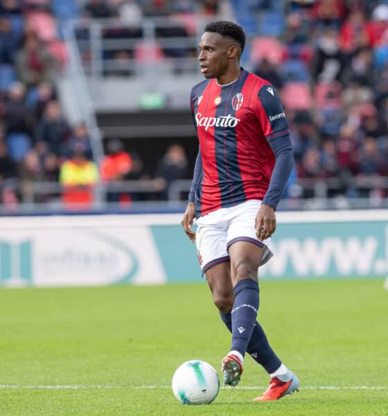 Jhon Lucumí durante Bologna-Pisa (4-0)