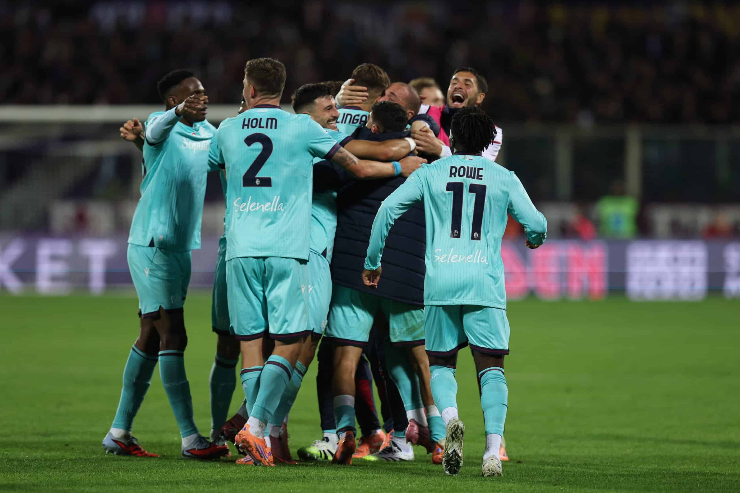 L'esultanza per il gol, poi annullato, di Dallinga in Fiorentina-Bologna 2-2 (© Bologna FC 1909)