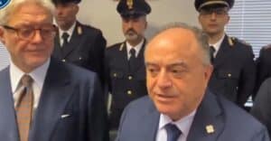 Nicola Gratteri in primo piano e Giovanni Melillo, Procuratore Nazionale Antimafia accanto (fonte: video Passione Pescara)