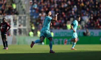 Riccardo Orsolini dopo il gol del 2-0 Cagliari-Bologna (© Bologna FC 1909)