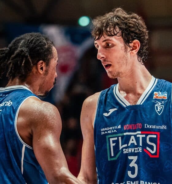 Lee Moore e Alvise Sarto crediti Fortitudo Pallacanestro
