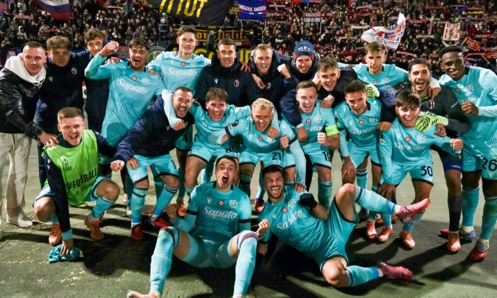Il Bologna festeggia la vittoria sul Salisburgo crediti Bologna Fc 1909