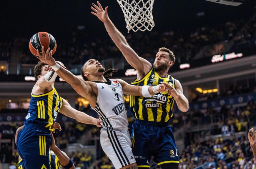 Edwards Virtus Bologna Fener