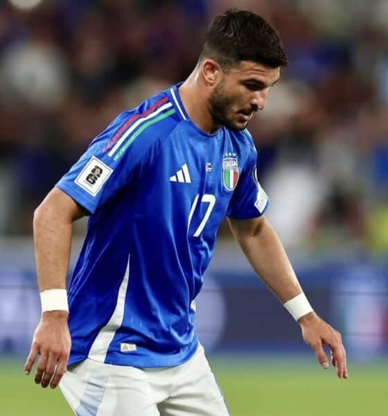 Riccardo Orsolini con la maglia dell'Italia giocherà ai playoff mondiali (© Bologna FC 1909)
