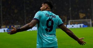 Santiago Castro dopo il gol dell'1-1 in Parma-Bologna (©Bologna FC 1909)