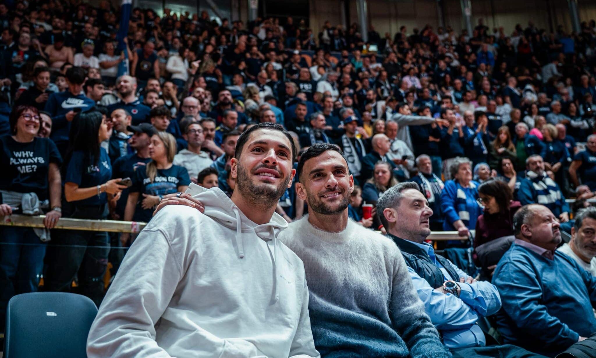 Charalampos Lykogiannis e Federico Ravaglia al Paladozza crediti Fortitudo Pallacanestro