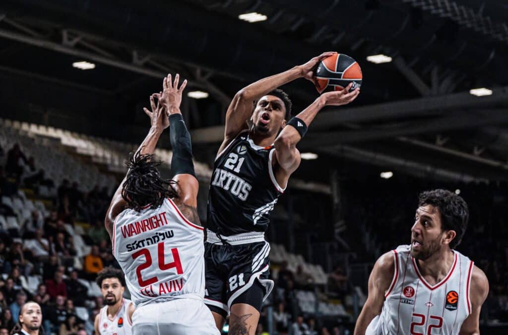 Alston Virtus Bologna Hapoel