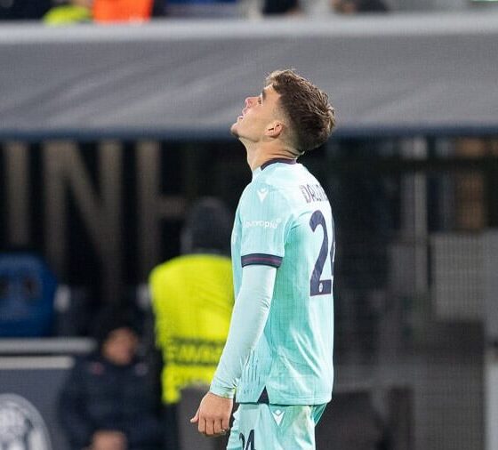 Dallinga in gol durante Bologna-Salisburgo