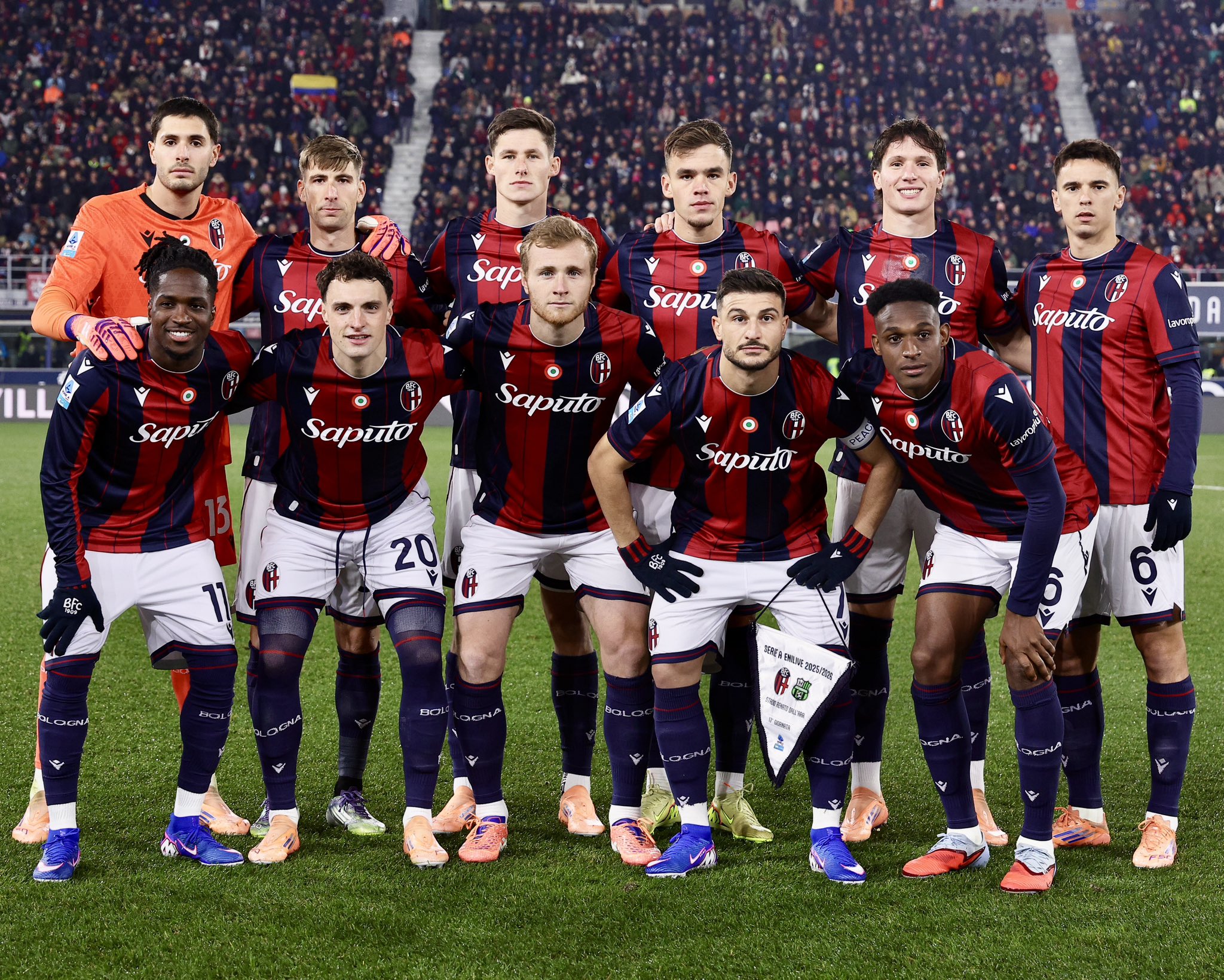 L'undici di partenza in Bologna-Sassuolo 1-1 (© Bologna FC 1909)